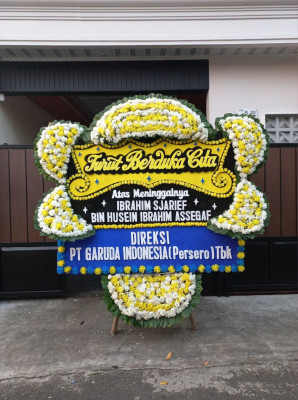 Papan Bunga Duka di Cimone